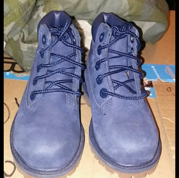 dark blue timberlands